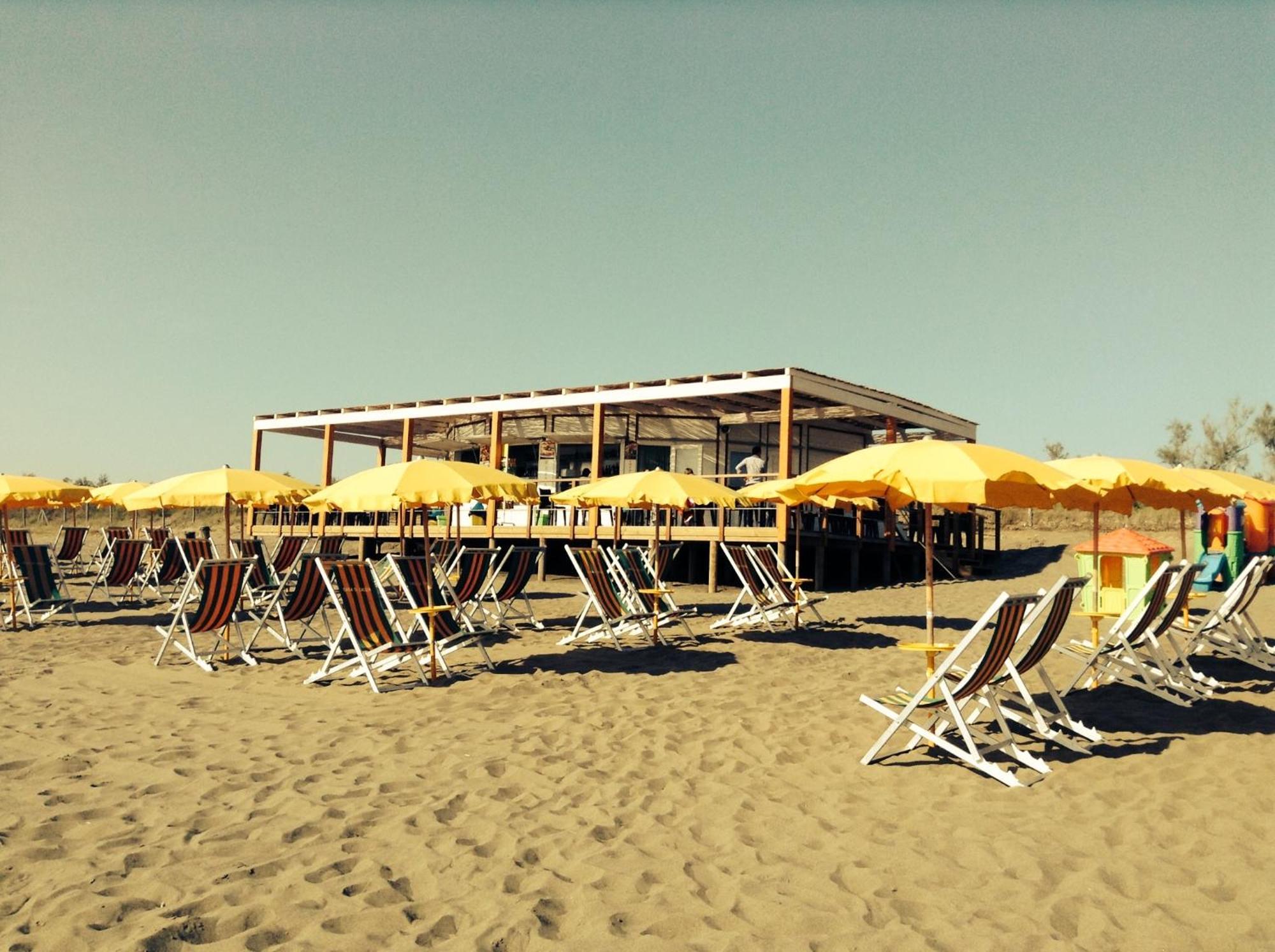Camping Casa Di Caccia Marina Di Bibbona Luaran gambar