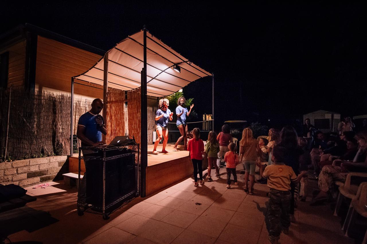 Camping Casa Di Caccia Marina Di Bibbona Luaran gambar