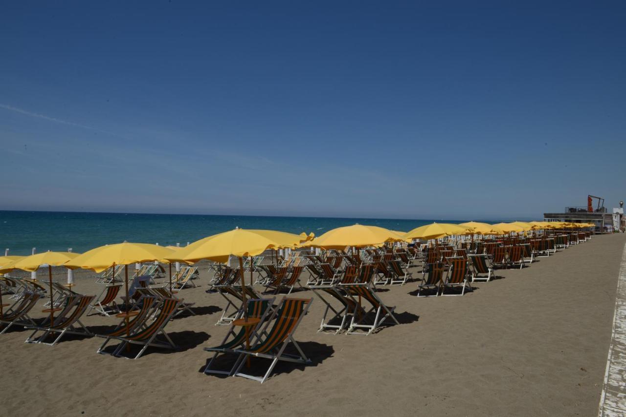 Camping Casa Di Caccia Marina Di Bibbona Luaran gambar